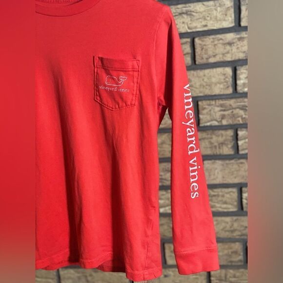 ‎Red medium vineyard vines long sleeve shirt - Picture 7 of 10